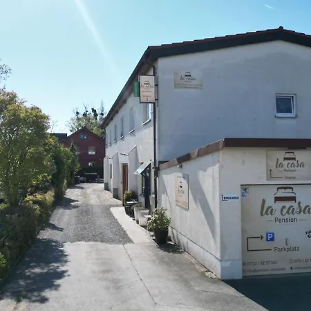 La Casa 3*